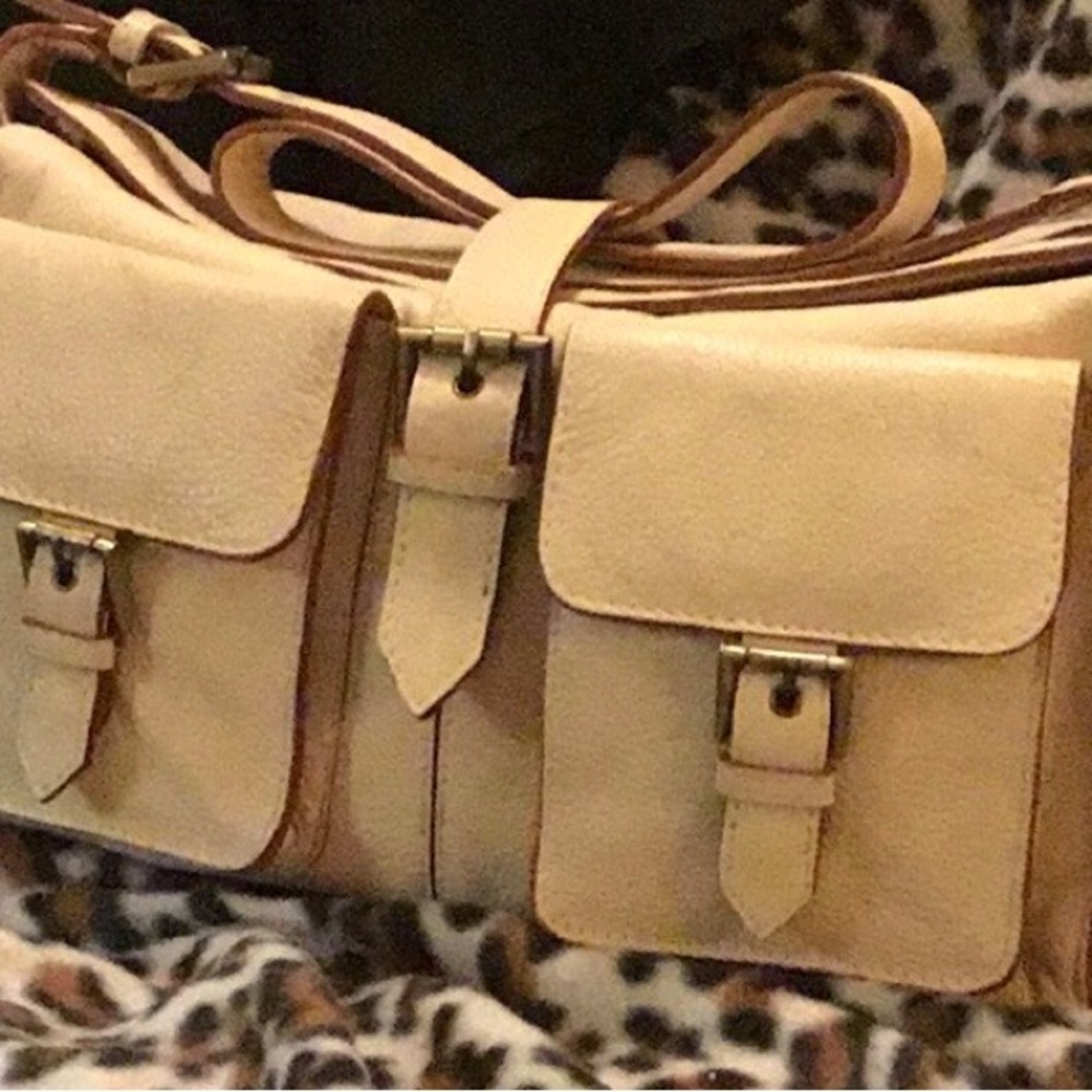 Excellent condition SCADA BELGIUM DESIGN purse SPECIAL SALE PRICE!!